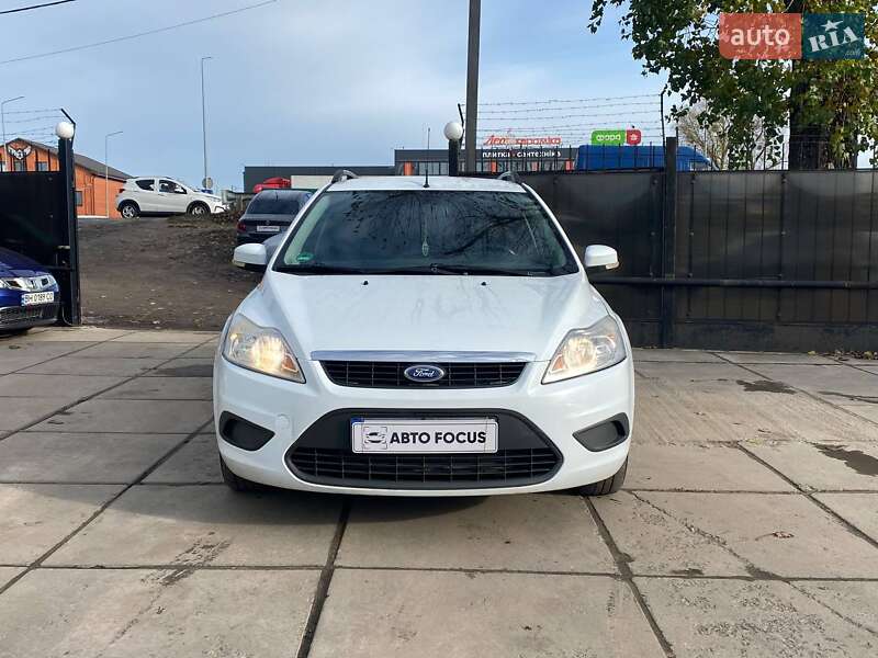Універсал Ford Focus 2010 в Києві фото 2 Універсал Ford Focus 2010 в Києві