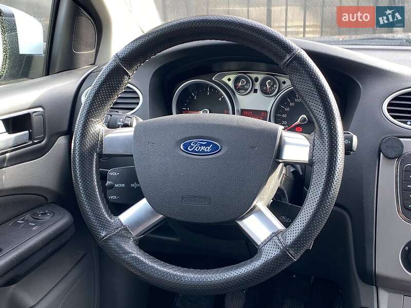 Універсал Ford Focus 2010 в Києві фото 14 Універсал Ford Focus 2010 в Києві