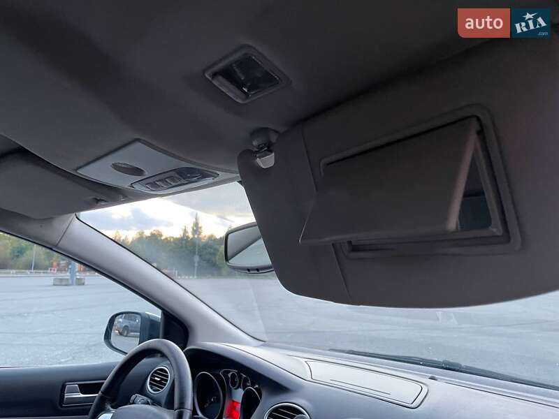 Хетчбек Ford Focus 2008 в Львові фото 57 Хетчбек Ford Focus 2008 в Львові