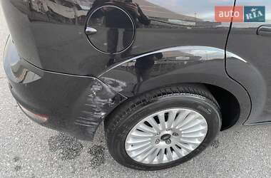 Хэтчбек Ford Focus 2008 в Львове