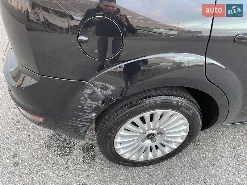 Хетчбек Ford Focus 2008 в Львові фото 72 Хетчбек Ford Focus 2008 в Львові