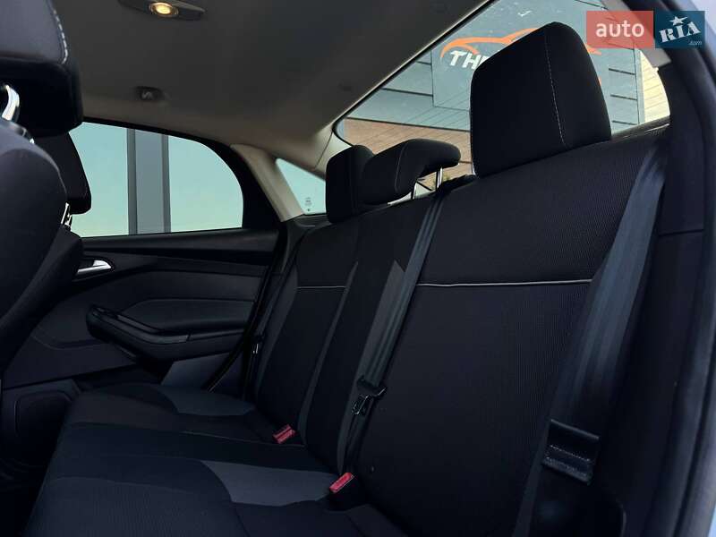Седан Ford Focus 2014 в Рівному фото 49 Седан Ford Focus 2014 в Рівному
