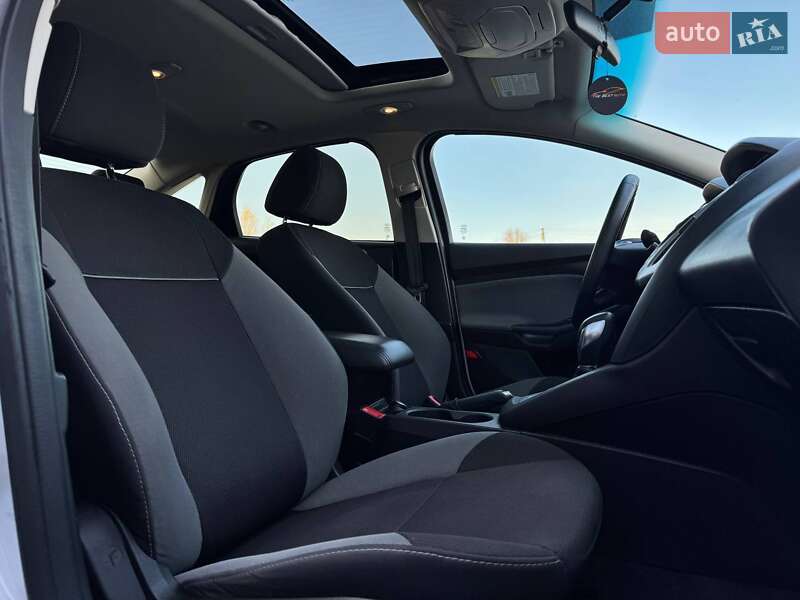 Седан Ford Focus 2014 в Рівному фото 60 Седан Ford Focus 2014 в Рівному
