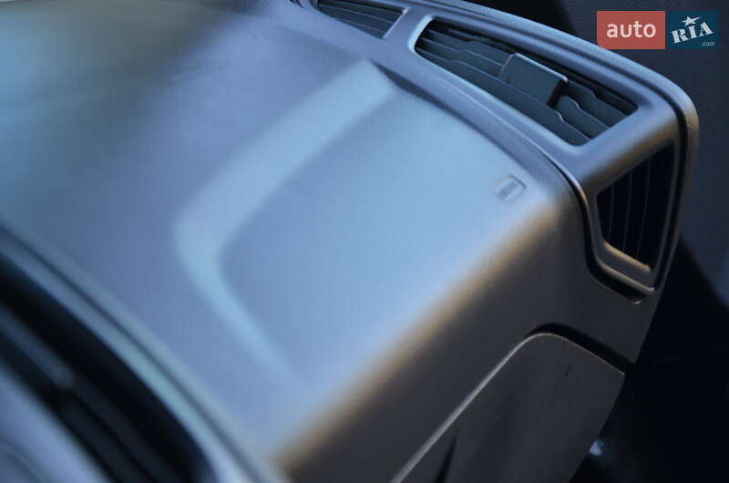 Седан Ford Focus 2017 в Дрогобичі фото 43 Седан Ford Focus 2017 в Дрогобичі