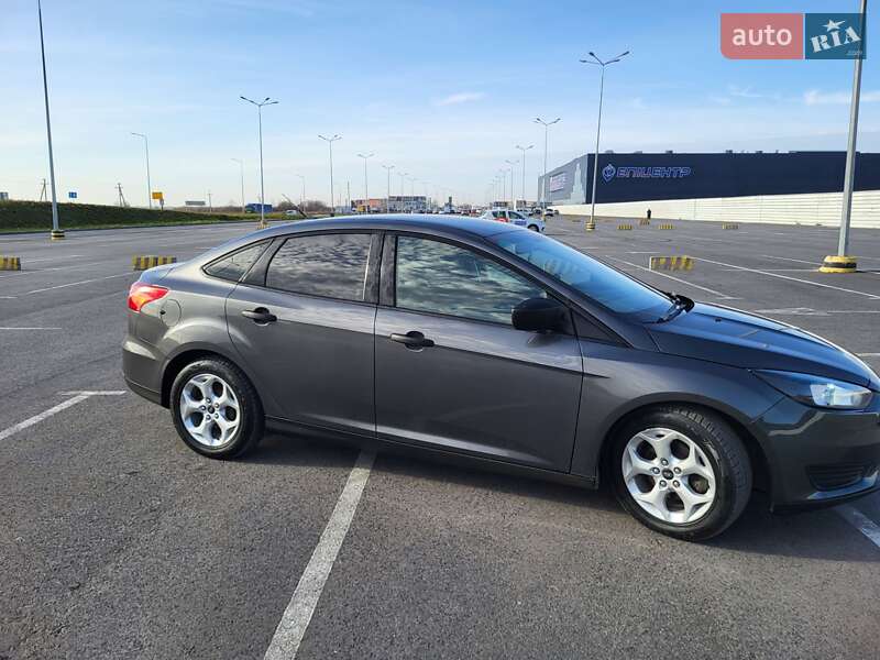 Седан Ford Focus 2018 в Львове фото 27 Седан Ford Focus 2018 в Львове
