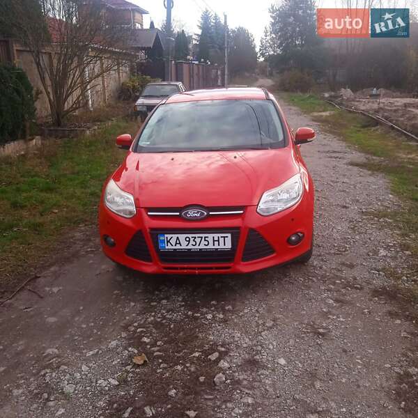 Универсал Ford Focus 2012 в Киеве фото 3 Универсал Ford Focus 2012 в Киеве
