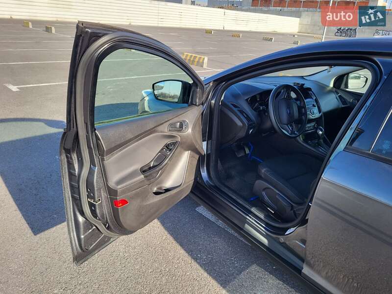 Седан Ford Focus 2018 в Львове фото 35 Седан Ford Focus 2018 в Львове