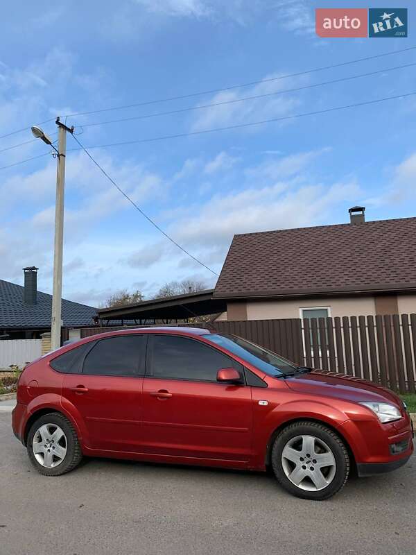 Хетчбек Ford Focus 2007 в Полтаві фото Хетчбек Ford Focus 2007 в Полтаві