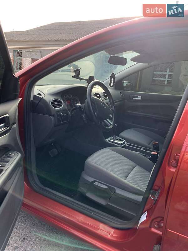 Хетчбек Ford Focus 2007 в Полтаві фото 9 Хетчбек Ford Focus 2007 в Полтаві