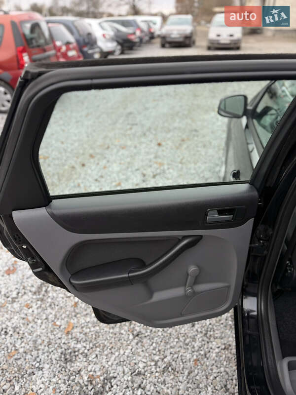 Універсал Ford Focus 2010 в Луцьку