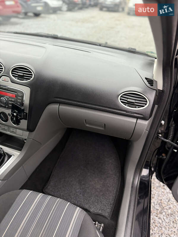 Універсал Ford Focus 2010 в Луцьку