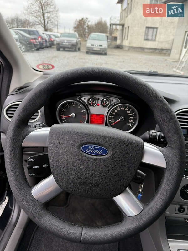 Універсал Ford Focus 2010 в Луцьку