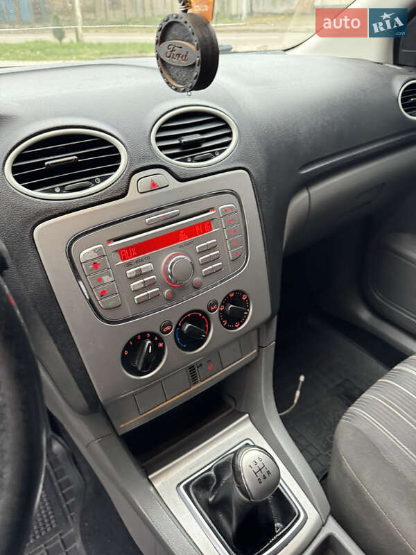 Універсал Ford Focus 2008 в Чернівцях фото 10 Універсал Ford Focus 2008 в Чернівцях
