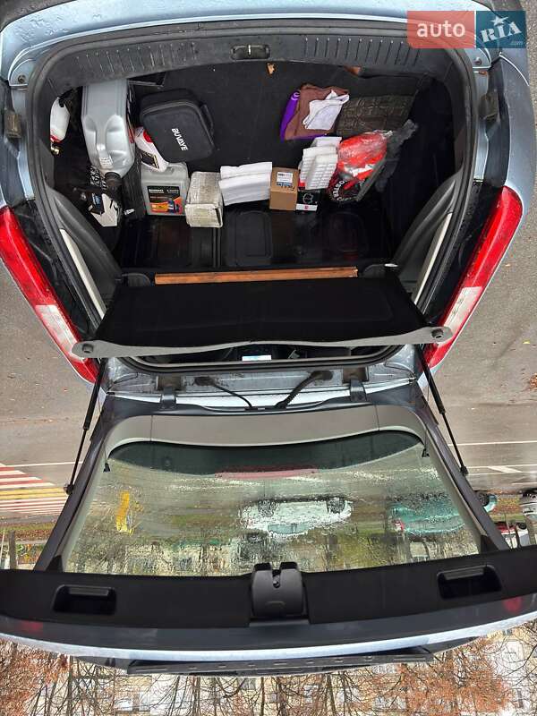 Хетчбек Ford Focus 2006 в Києві фото 16 Хетчбек Ford Focus 2006 в Києві