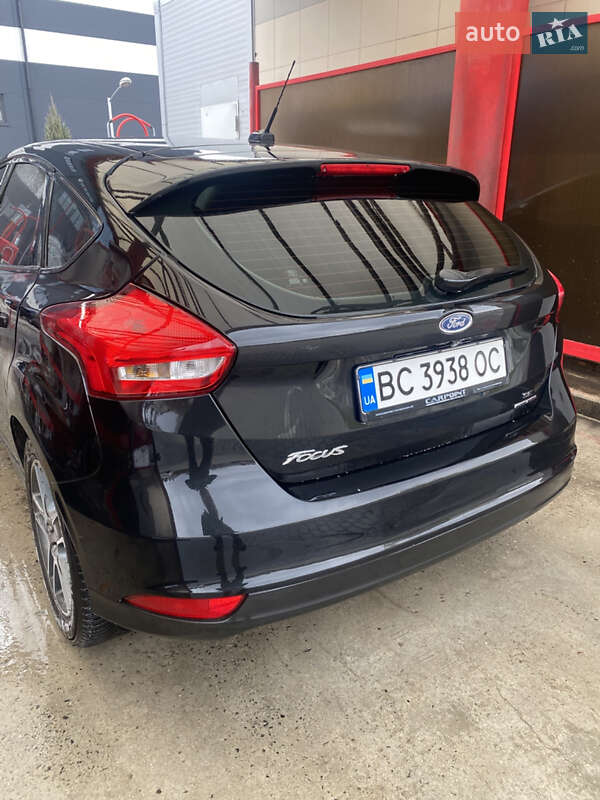 Хетчбек Ford Focus 2015 в Львові