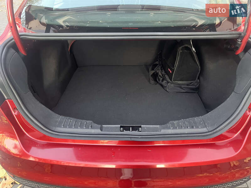 Седан Ford Focus 2013 в Николаеве