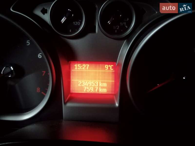 Хэтчбек Ford Focus 2008 в Запорожье фото 12 Хэтчбек Ford Focus 2008 в Запорожье