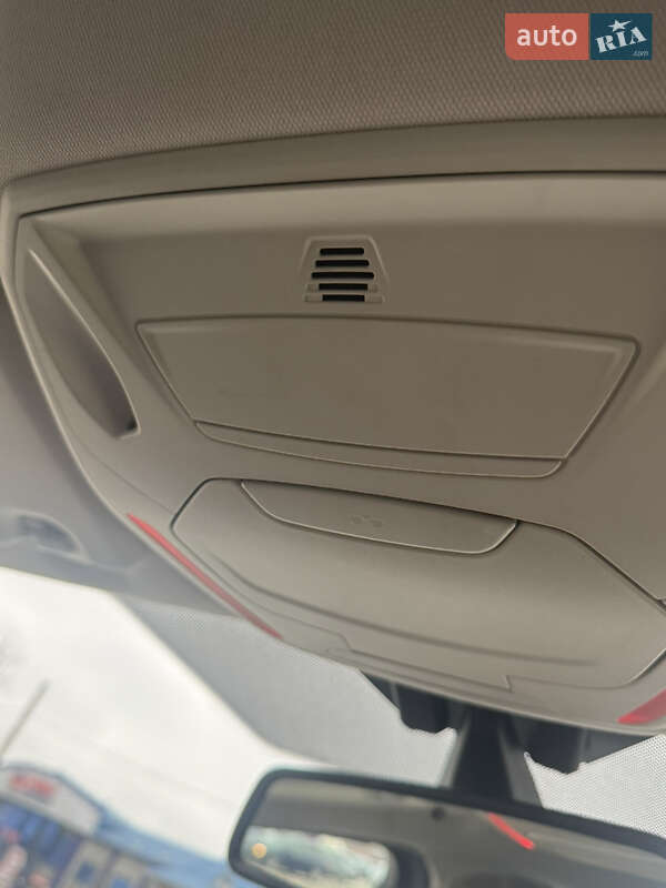 Хэтчбек Ford Focus 2011 в Житомире фото 28 Хэтчбек Ford Focus 2011 в Житомире