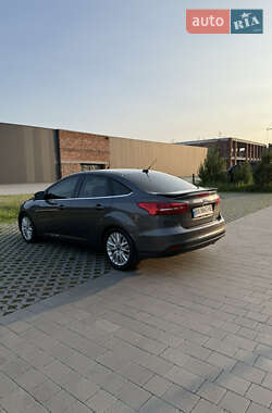 Седан Ford Focus 2017 в Хмельницком
