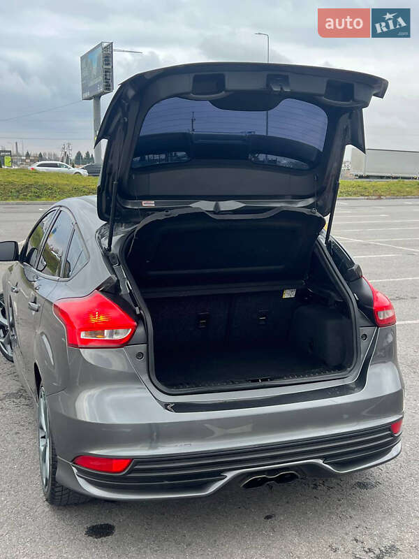Хэтчбек Ford Focus 2017 в Львове фото 34 Хэтчбек Ford Focus 2017 в Львове