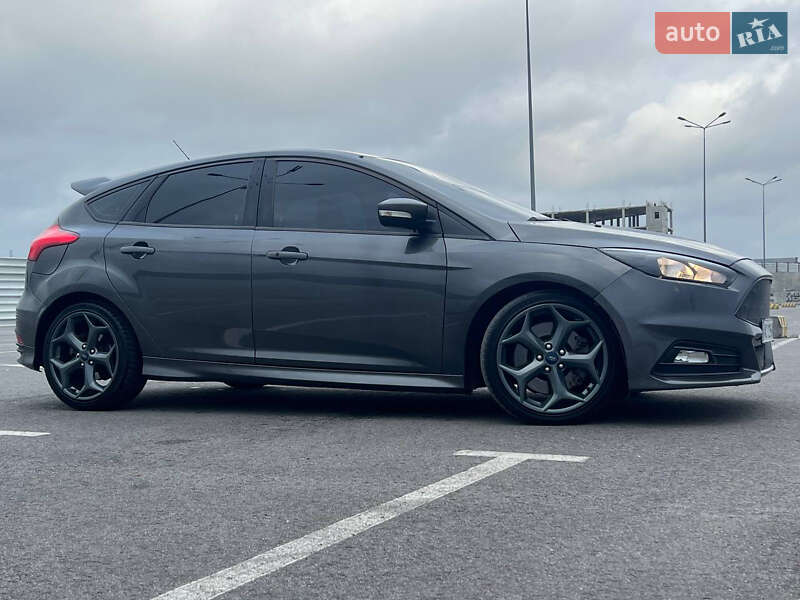 Хэтчбек Ford Focus 2017 в Львове фото 59 Хэтчбек Ford Focus 2017 в Львове