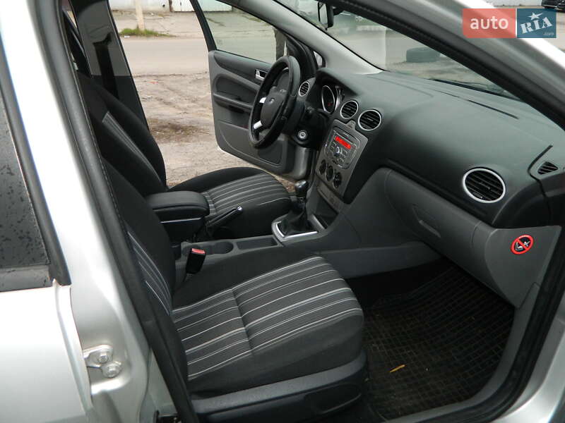 Хетчбек Ford Focus 2009 в Харкові фото 10 Хетчбек Ford Focus 2009 в Харкові
