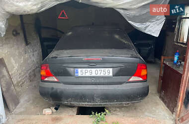 Седан Ford Focus 2004 в Здолбунове