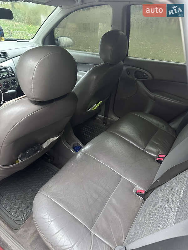 Хэтчбек Ford Focus 2002 в Одессе фото 5 Хэтчбек Ford Focus 2002 в Одессе