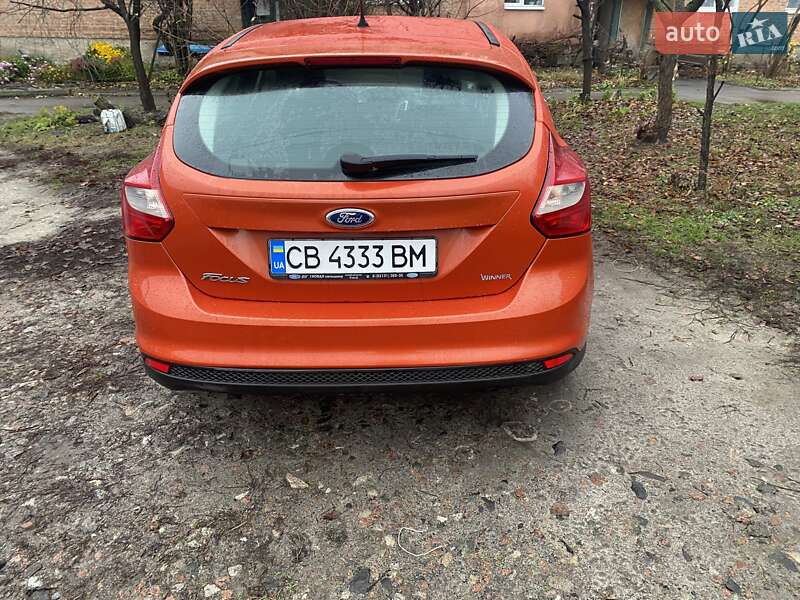 Хэтчбек Ford Focus 2011 в Киеве