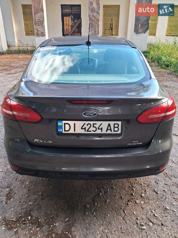 Седан Ford Focus 2015 в Краснокутске фото 6 Седан Ford Focus 2015 в Краснокутске