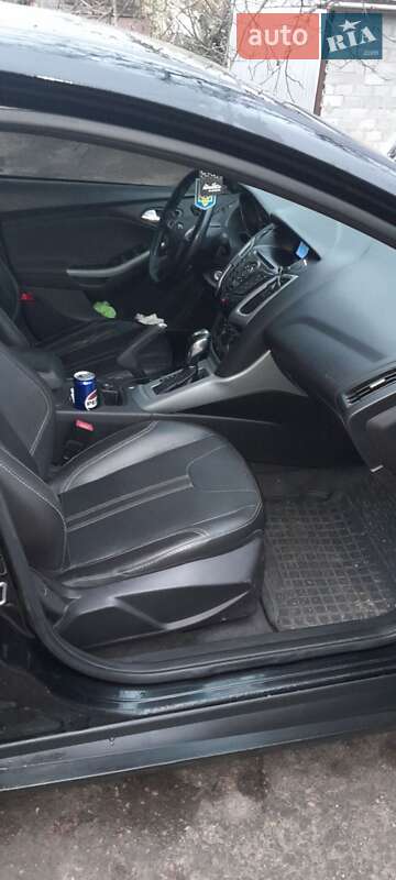 Седан Ford Focus 2013 в Тетиеве фото 6 Седан Ford Focus 2013 в Тетиеве
