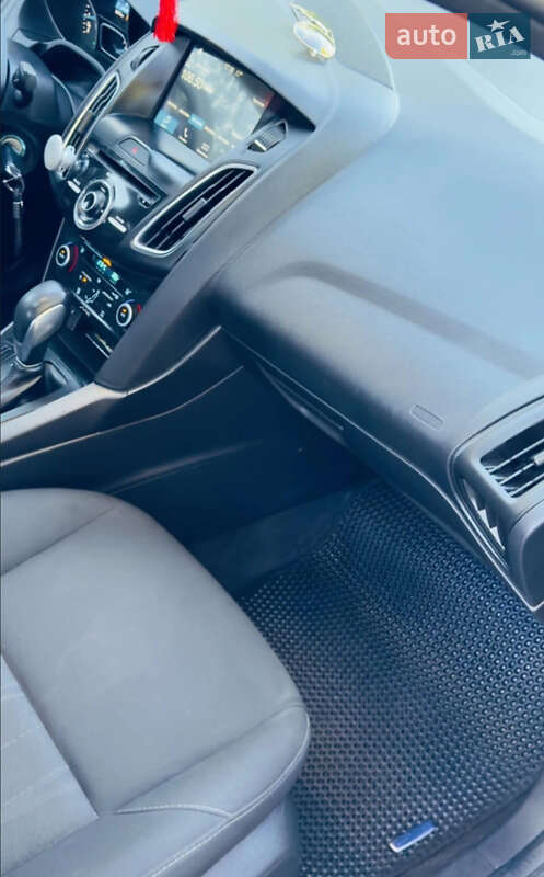 Седан Ford Focus 2017 в Києві