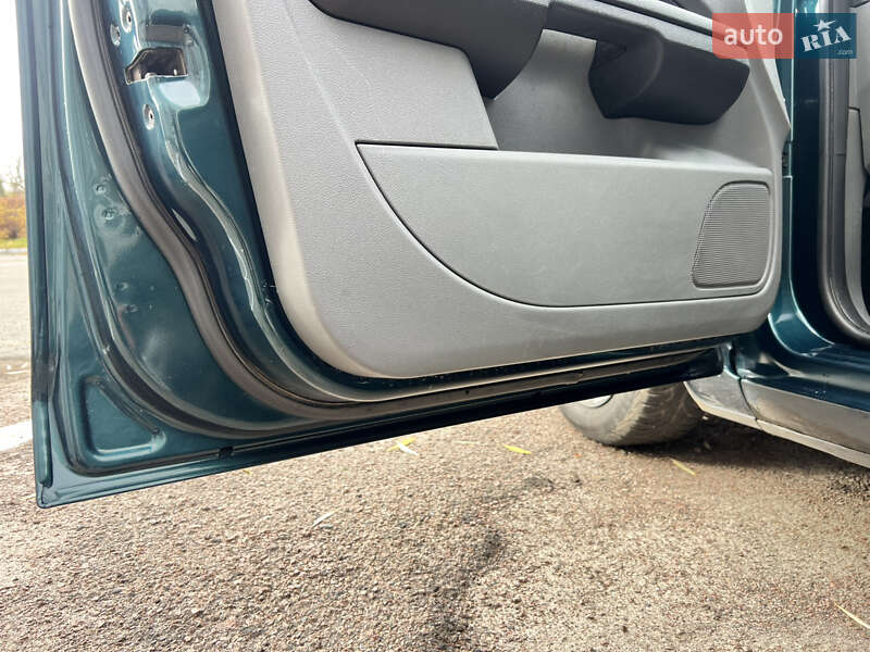 Хэтчбек Ford Focus 2008 в Обухове