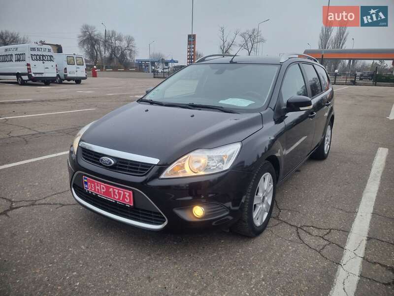 Универсал Ford Focus 2010 в Первомайске