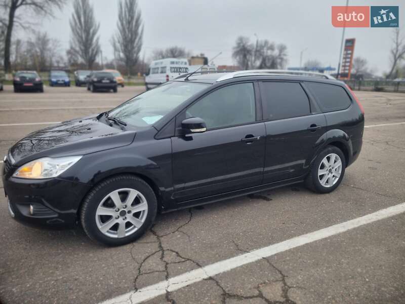 Универсал Ford Focus 2010 в Первомайске