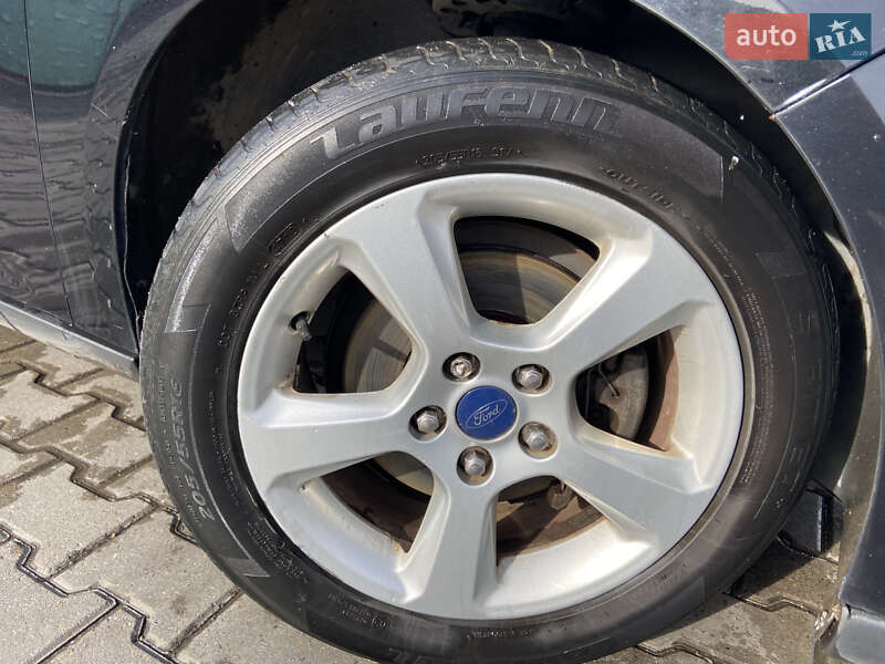 Універсал Ford Focus 2015 в Маяках