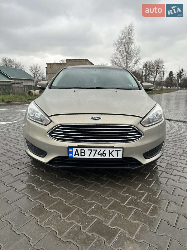 Седан Ford Focus 2015 в Тульчине