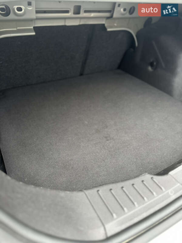 Седан Ford Focus 2015 в Тульчине