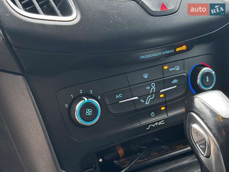 Хетчбек Ford Focus 2015 в Харкові