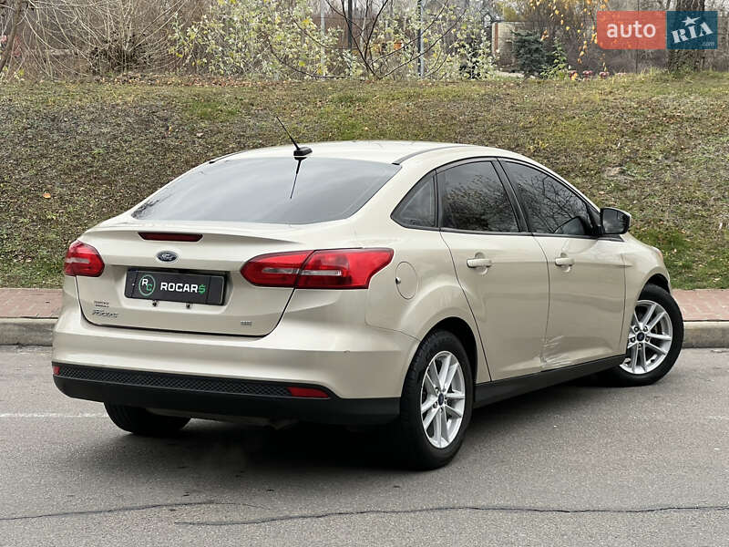 Седан Ford Focus 2018 в Киеве