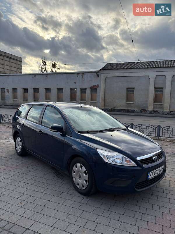 Универсал Ford Focus 2010 в Харькове фото 2 Универсал Ford Focus 2010 в Харькове