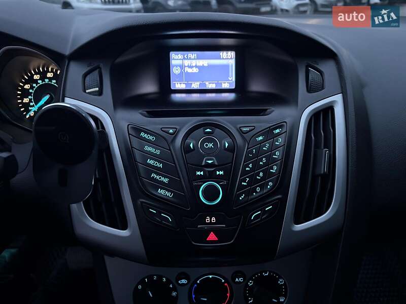 Седан Ford Focus 2013 в Львове