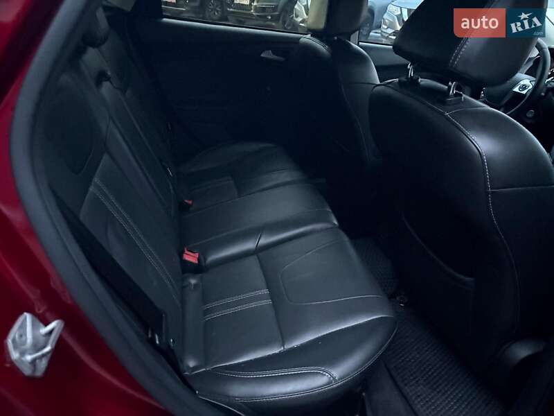 Седан Ford Focus 2013 в Львове