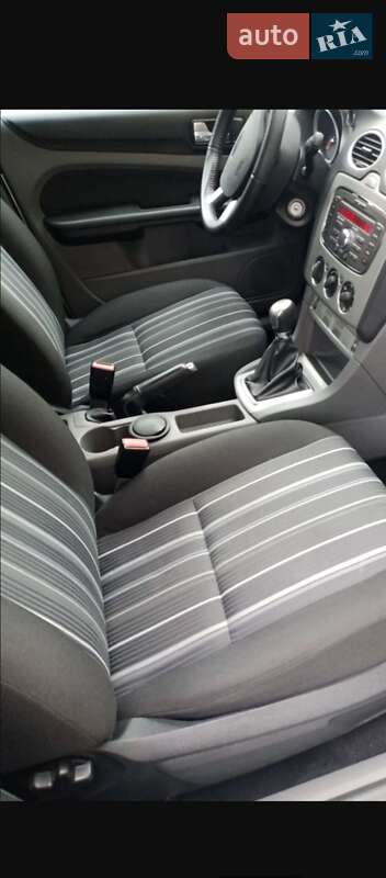 Универсал Ford Focus 2010 в Киеве фото 11 Универсал Ford Focus 2010 в Киеве