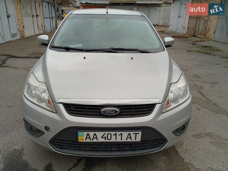 Хетчбек Ford Focus 2011 в Києві