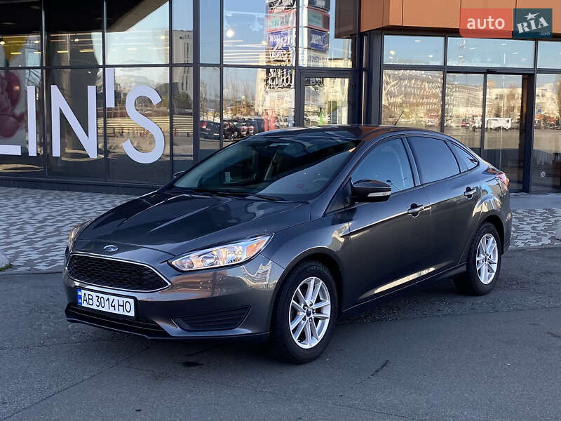 Седан Ford Focus 2015 в Киеве