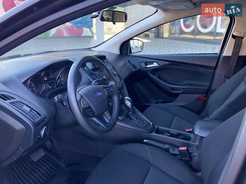 Седан Ford Focus 2015 в Киеве