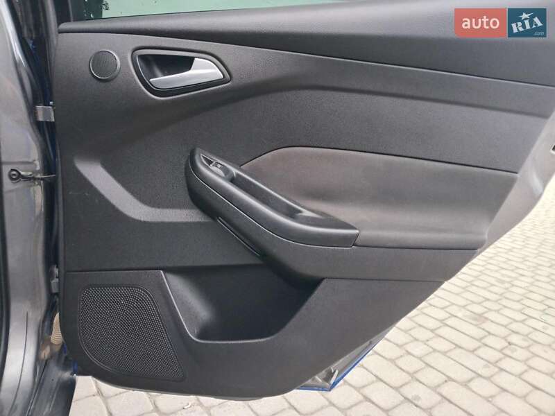Хэтчбек Ford Focus 2013 в Львове фото 17 Хэтчбек Ford Focus 2013 в Львове