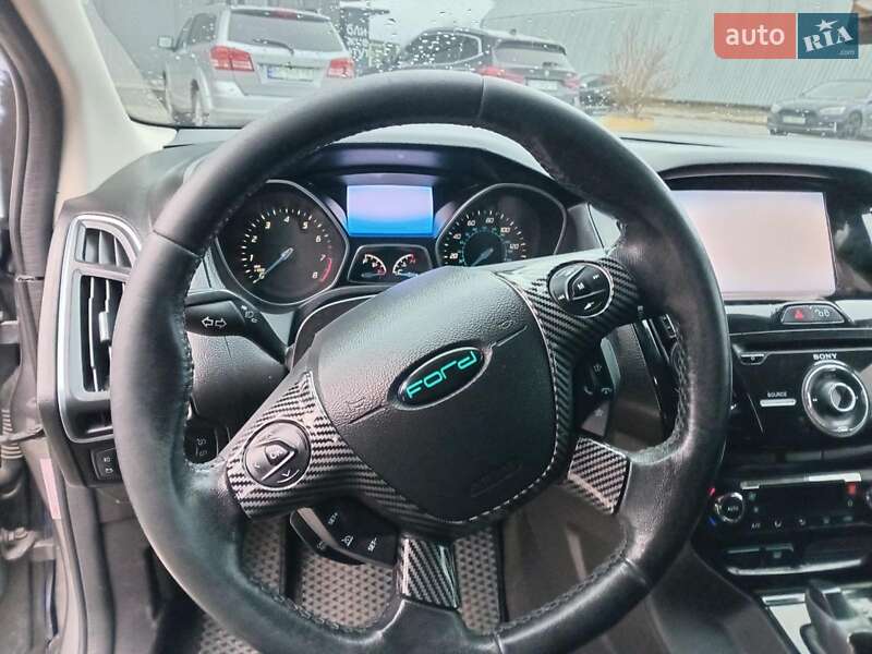 Хэтчбек Ford Focus 2013 в Львове фото 22 Хэтчбек Ford Focus 2013 в Львове
