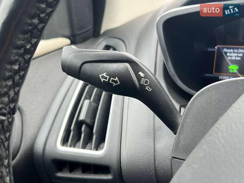 Седан Ford Focus 2016 в Киеве